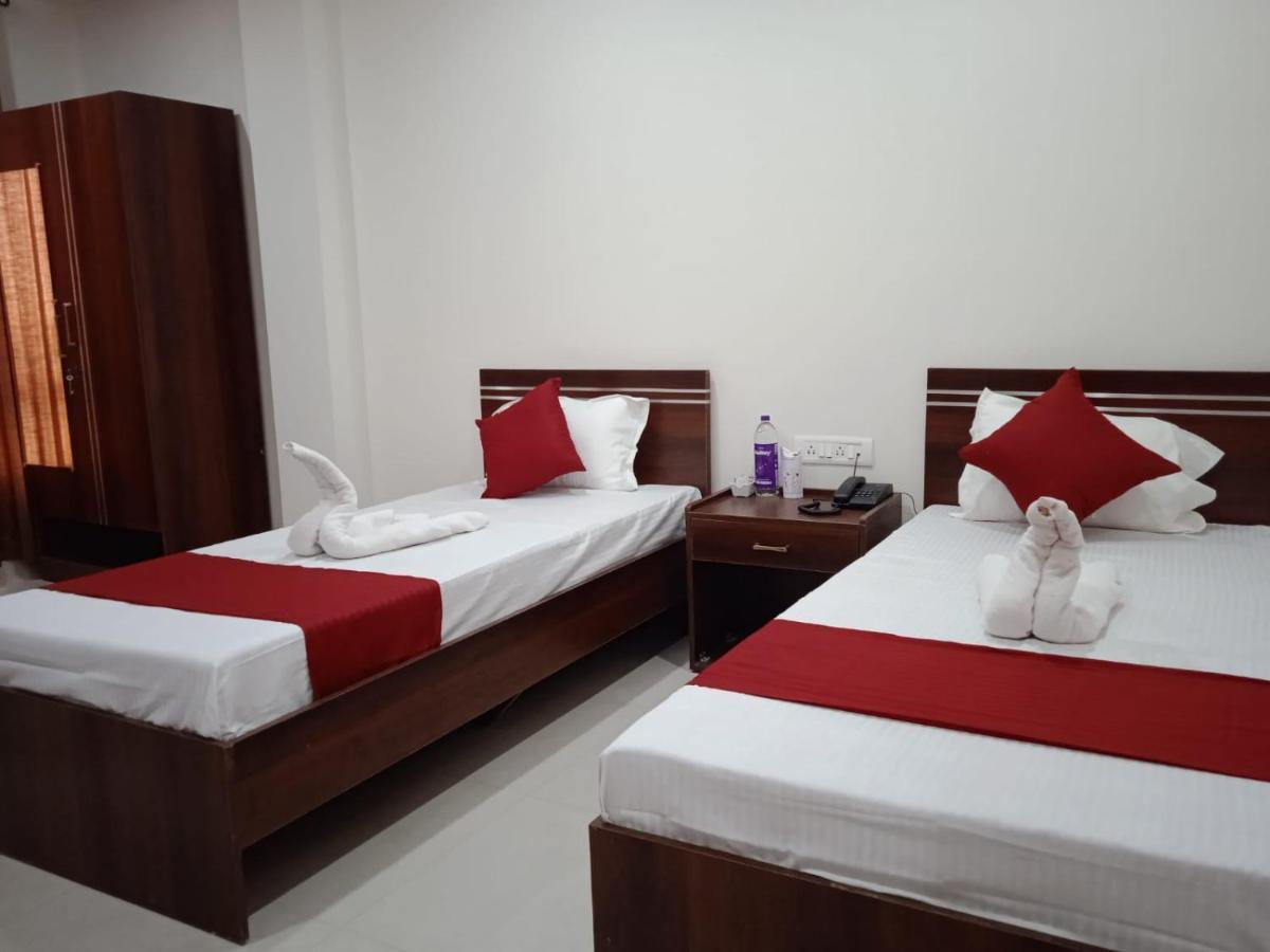 Hotel Haren Grand Ґувахаті Екстер'єр фото
